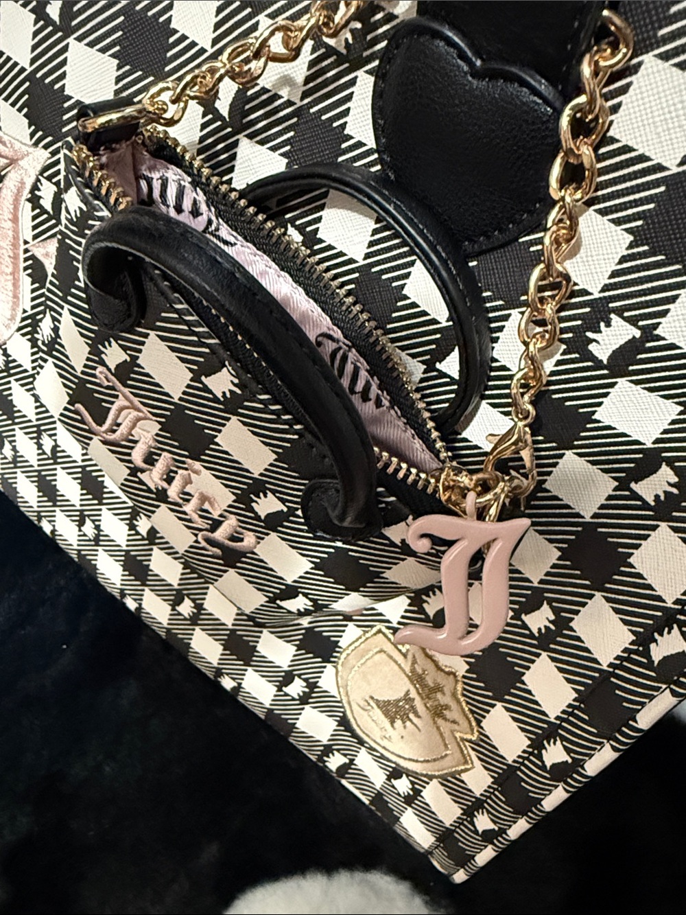 Juicy Couture Scottie tote - Picture 10 of 10